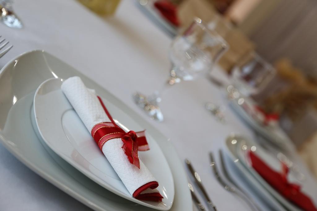 Hotel Apollonia Pristina Eksteriør bilde